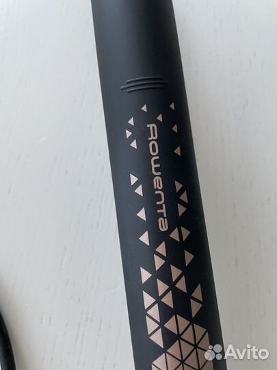 Выпрямитель для волос новый