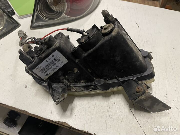 Фара противотуманная правая Geely Emgrand EC7