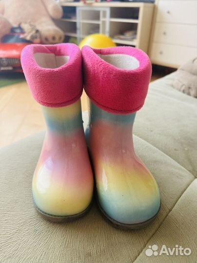 Детские резиновые сапоги