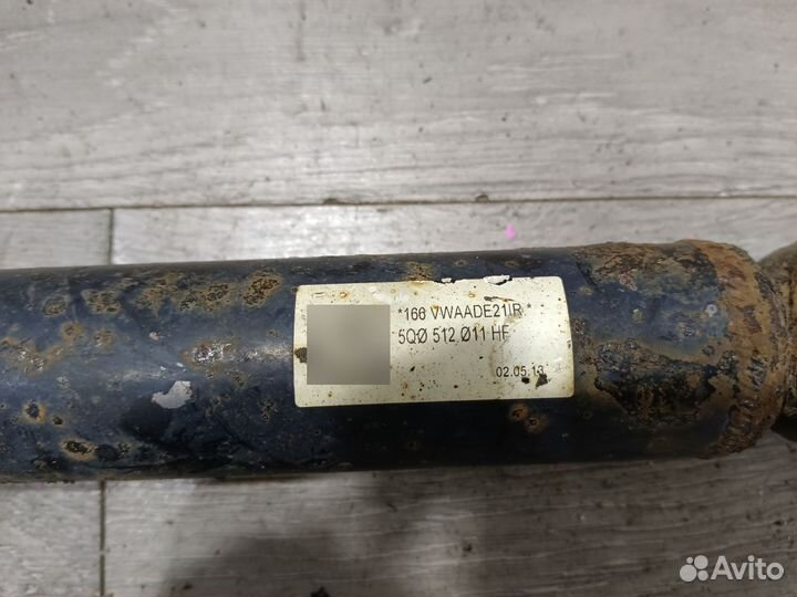 Задняя стойка в сборе для 1.8 Skoda Octavia A7