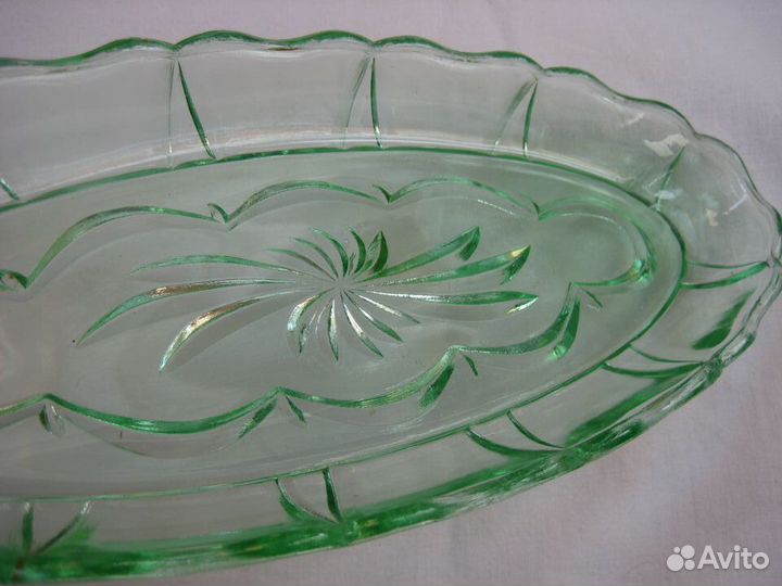 Рыбница селедочница зеленое стекло СССР