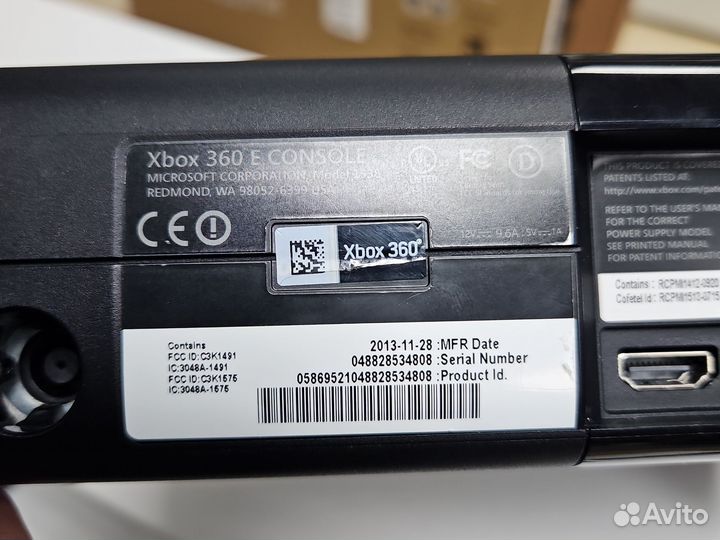 Xbox 360Е 500gb (79 игр +2000 игр Sega Dendy)