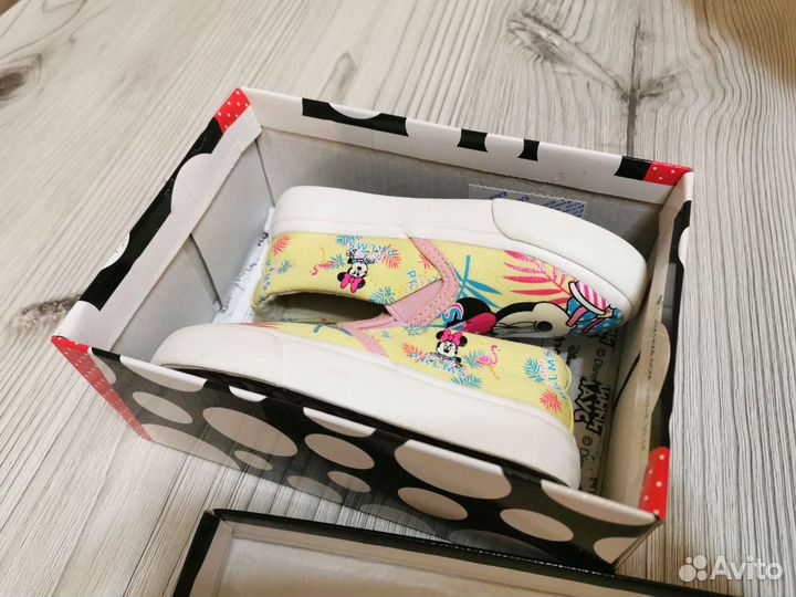 Слипоны для девочки