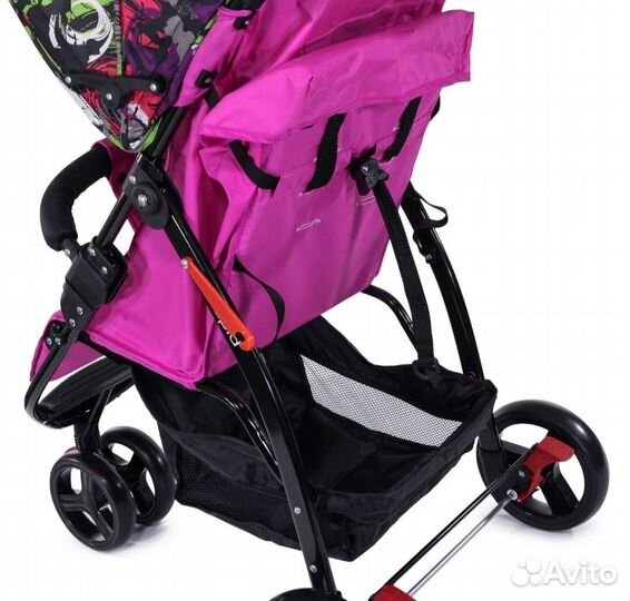 Прогулочная коляска
