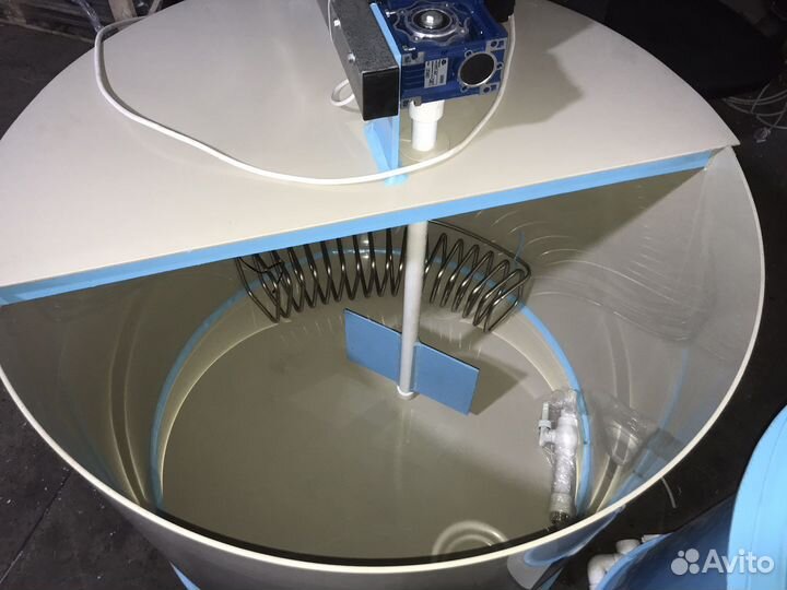 Охладитель молока лучше вёдер с бутылками