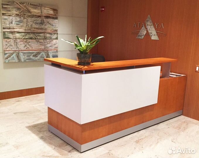 Ресепшен, прилавок, стенд