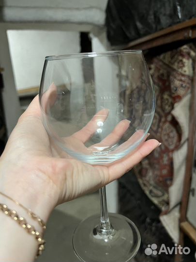 Бокалы для вина, высота 21 см