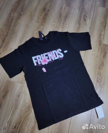 Футболка vlone sakura