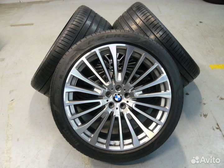 Колеса оригинал R22 BMW X7 G07 стиль 757