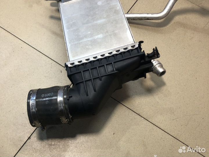 Mercedes W213 Интеркулер