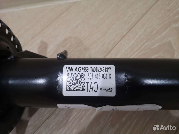 5Q3413031K амортизатор передний для шкода
