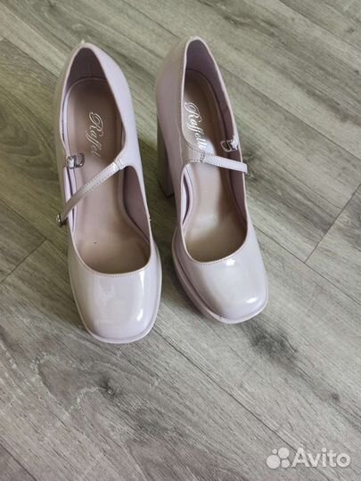 Туфли женские 38 размер
