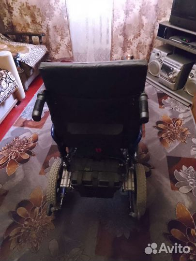 Коляска с электроприводом
