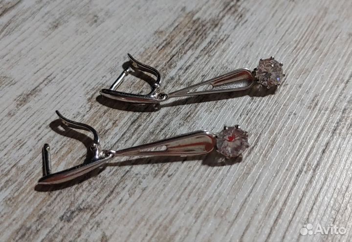 Серебрянный набор (кольцо+серьги)