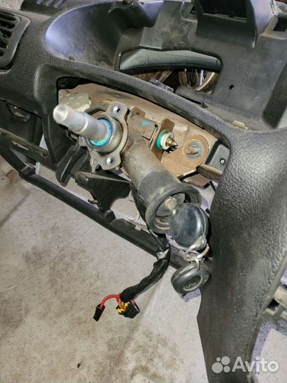 Замок зажигания на пежо 206