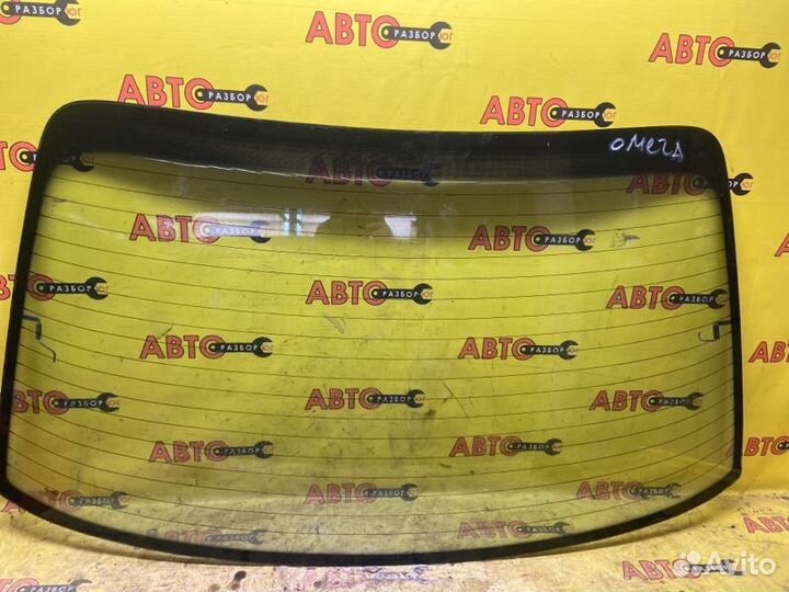 Стекло заднее Opel Omega A2 C20NE 1993