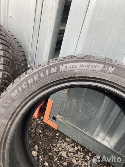 Michelin X-Ice North 4 245/45 R18