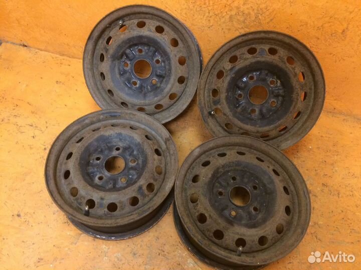 4 шт. Диски - диаметр 14 PCD 5х114,3