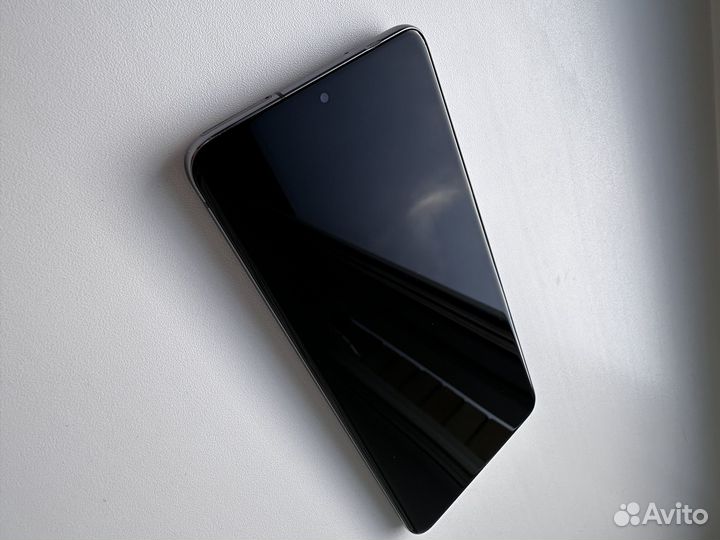Samsung Galaxy S20+, 8/128 ГБ