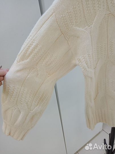 Свитер massimo dutti белый с косами