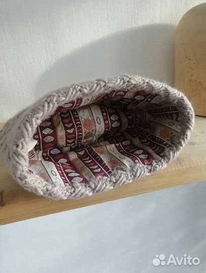 Шапка пилотка вязаная