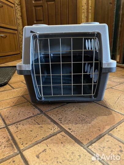 Продам клетку для собак