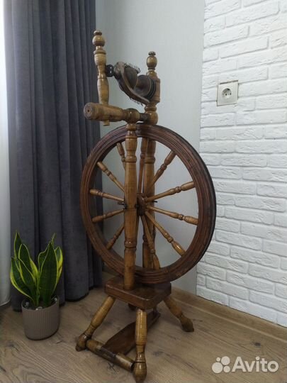 Прялка деревянная старинная