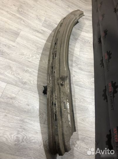 Усилитель переднего бампера BMW e46