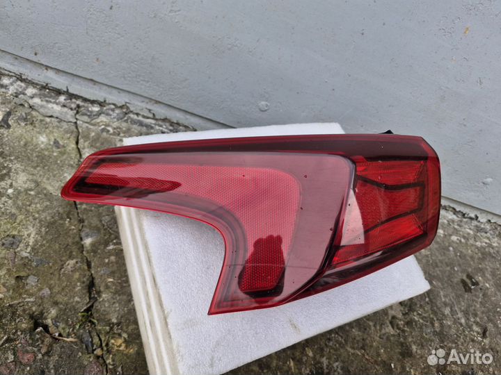 Фонарь Hyundai Santa Fe 4 TM