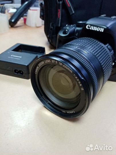 Фотоаппарат Canon EOS550 + объектив EFS 18-200mm