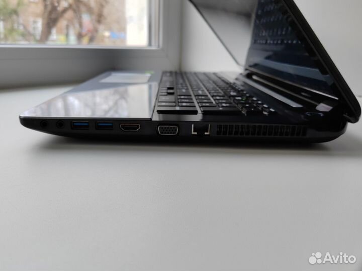 Игровой Toshiba 17.3 / i7-3610QM/GT 740M/SSD+HDD