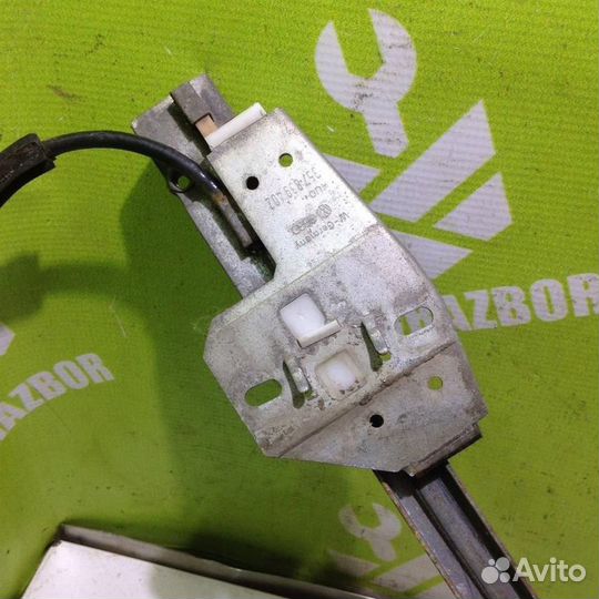 Стеклоподъемник мех задний правый Фольксваген П