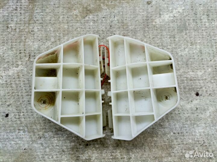 Крепления заднего бампера Toyota Corolla E150