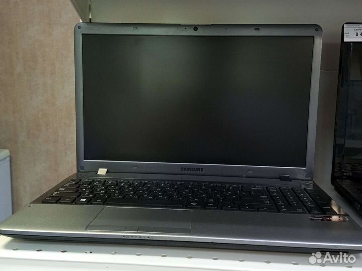 Ноутбук Samsung