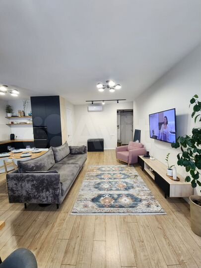 2-к. квартира, 65 м², 11/12 эт.