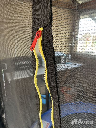 Детский батут с сеткой