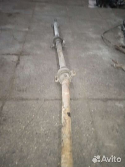 Карданный вал Mercedes w123 мерседес 123