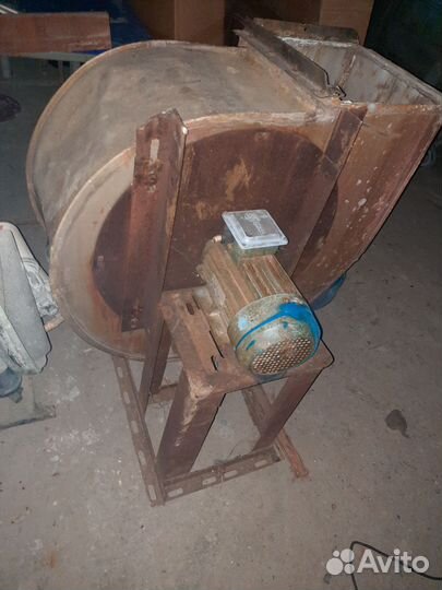 Вытяжка улитка алюминиевая