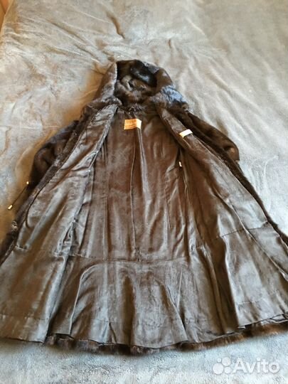 Шуба норковая цельная