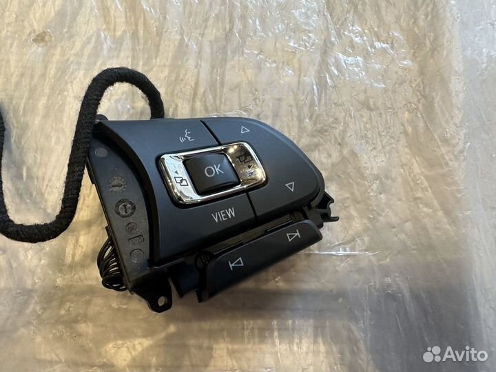 Новые кнопкм ACC Passat B8