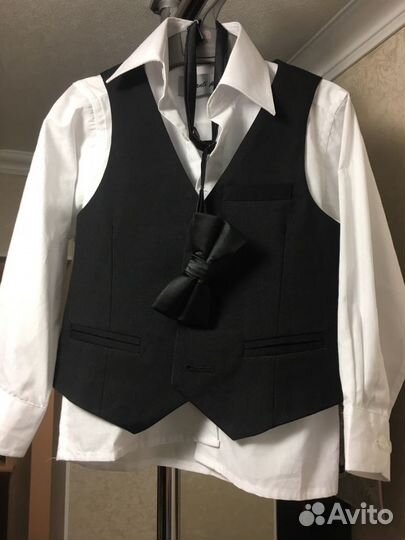 Белая рубашка и жилет