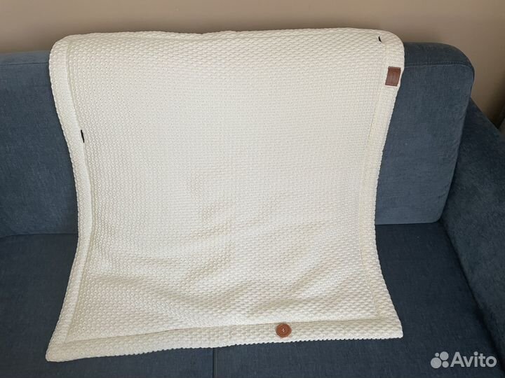 Конверт детский вязаный молочного цвета Loomknits