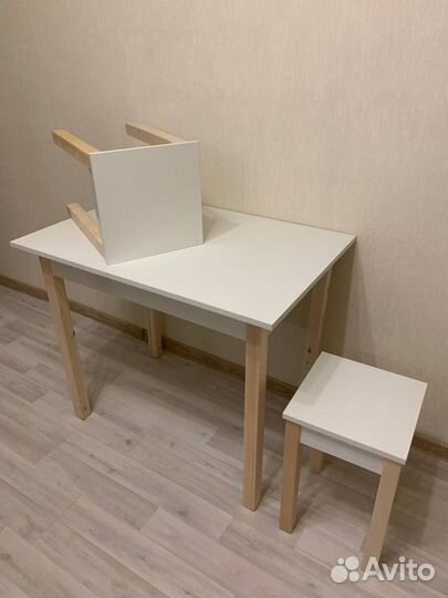 Стол на кухню