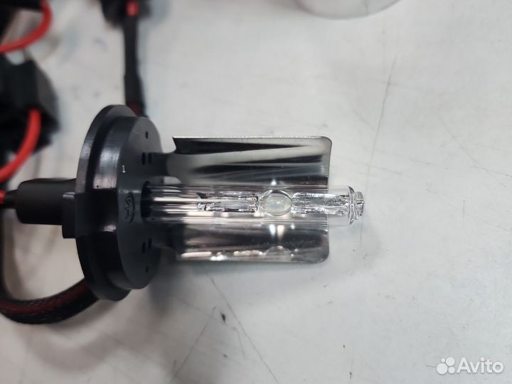 Лампа ксенон H4 (разъём KET) (6000K) (кт. 2 шт) AV