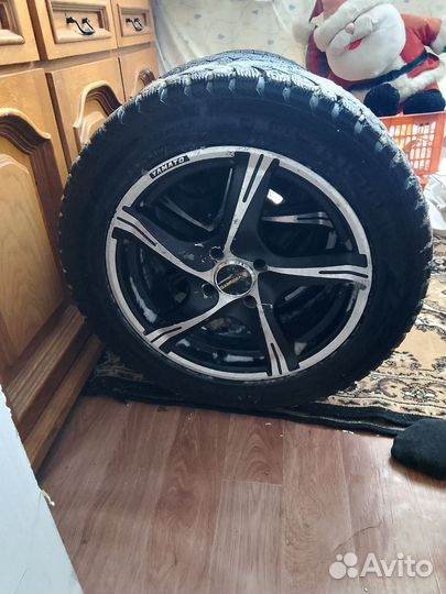 Nokian Tyres Hakkapeliitta 4 185/55 R15 и 195/55 R15 82Q