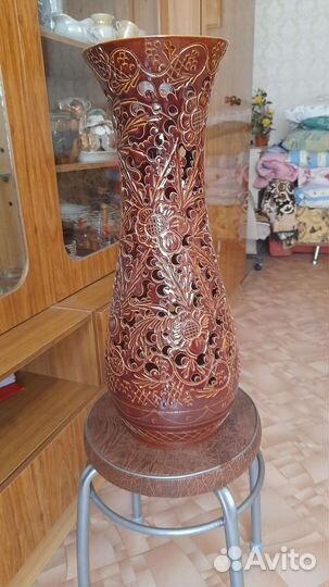 Керамическая ваза