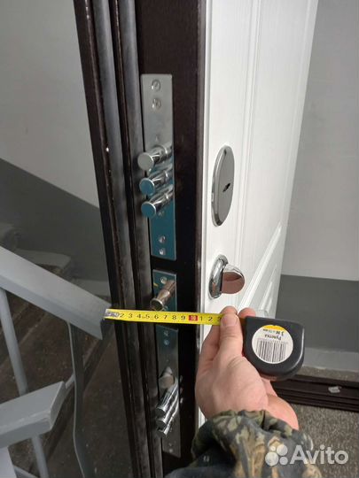 Дверь входная толстая с 3-мя контурами (Новые)