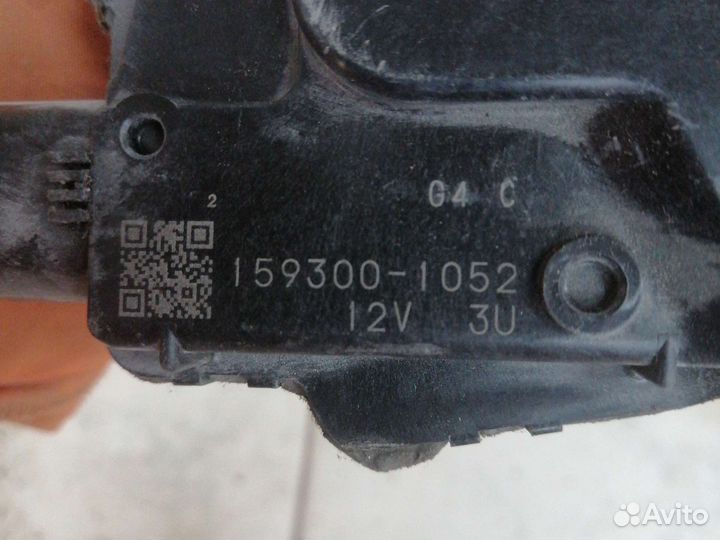 Моторчик трапеции Peugeot 4008