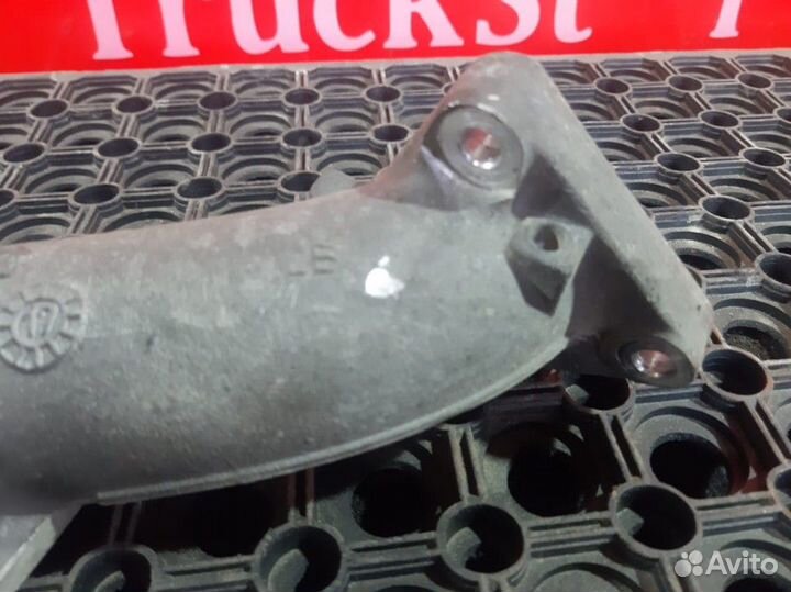 Патрубок охлаждения блок цилиндров Daf XF106