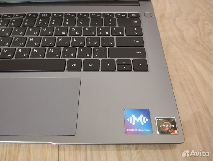 Honor MagicBook 14